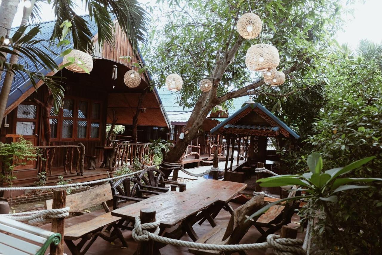 Ruennamyen Resort Amphawa Samut Songkhram Zewnętrze zdjęcie