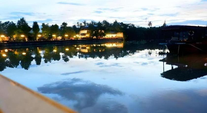 Ruennamyen Resort Amphawa Samut Songkhram Zewnętrze zdjęcie